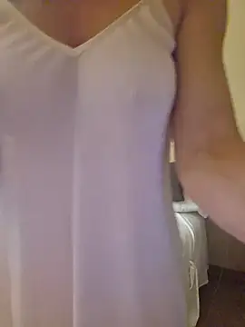 Miss_lateforclass – Naživo XXX chat