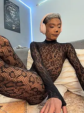 XXX chat uživo modela alejo_cute