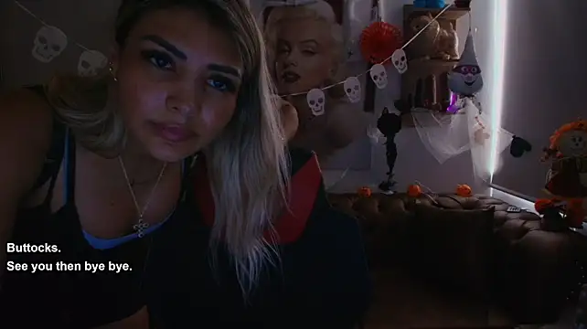 Chat +18 de SALOOMEE__ ao vivo