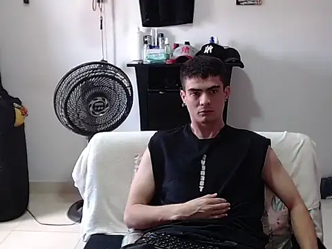 Zac_Efront 现场XXX聊天
