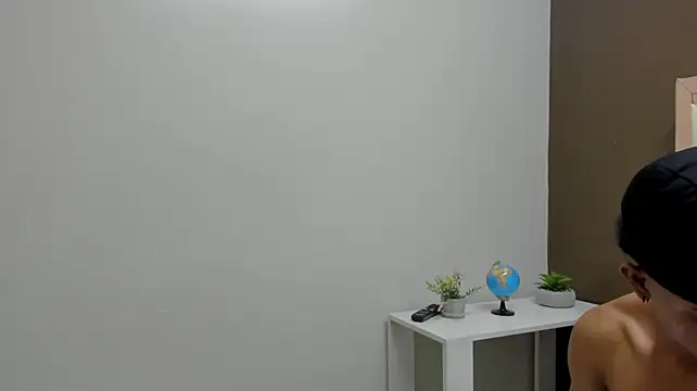 دردشة Zaid_blake_ الجنسية المباشرة