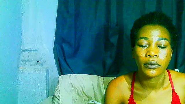 Chat +18 de freaky_naughty ao vivo