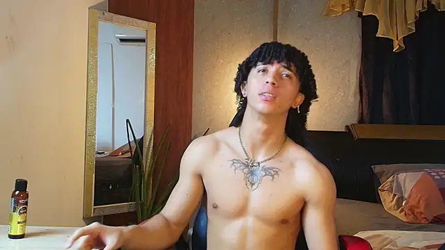kim_curlyy Chat XXX live