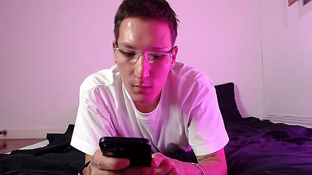 TedTewesn Live XXX chat