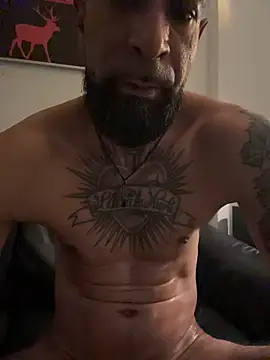 Kingsavage2586's Live XXX Chat