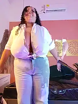 XXX chat uživo modela KITY_HILL