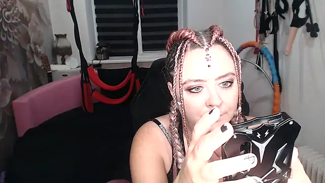MISSgoddessMARIA Chat XXX in diretta