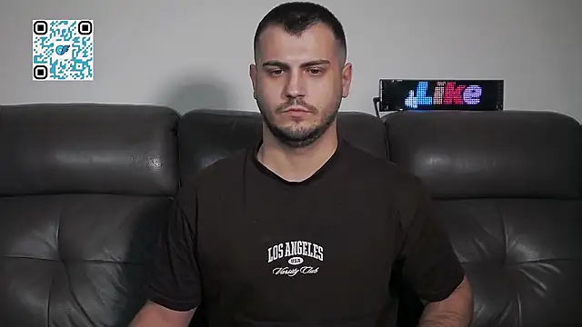 CrazyDom1's Live XXX Chat