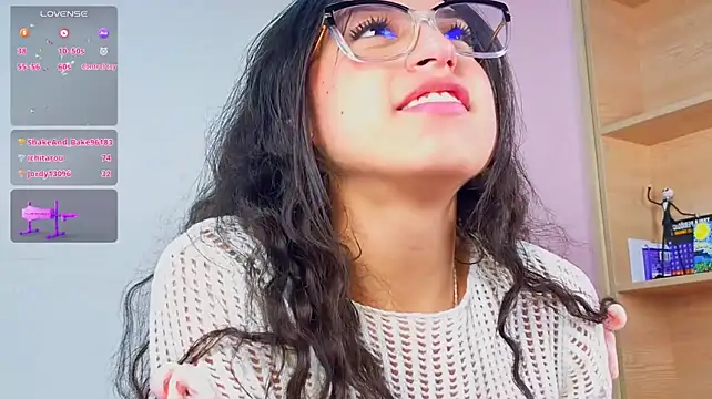 Chat +18 de MadyJackson ao vivo
