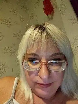 XXX chat uživo modela Vika1111