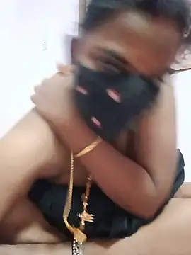 tamilratchasii's Live XXX Chat