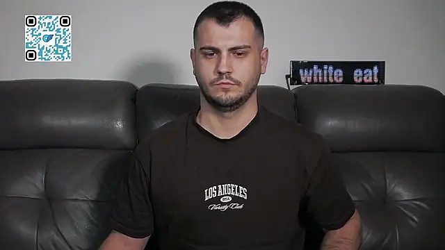 CrazyDom1 live XXX chat