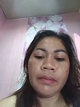 SweetChubbyMommy_02's Live XXX Chat