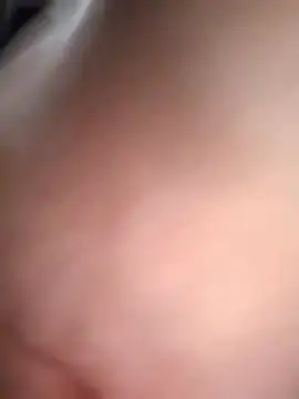 הופעת וובקאם של Squirtybbwslut