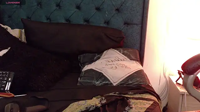 Tyler_Brooks élő XXX-chatje