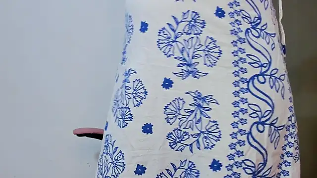 IslaRose7 XXX чат на живо