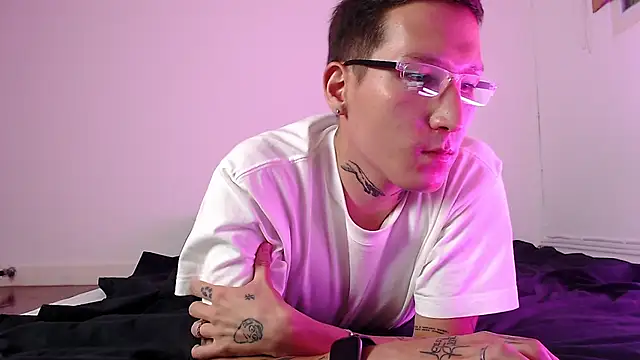 TedTewesn Live XXX chat