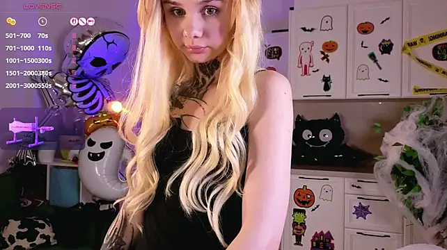 Britney_Lynch: онлайн-секс-чат