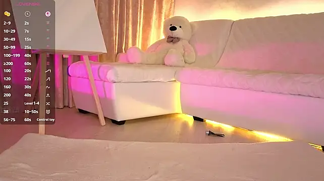 Ellijoys' Live XXX Chat