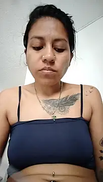 Tiphanydirty3 라이브 XXX 채팅