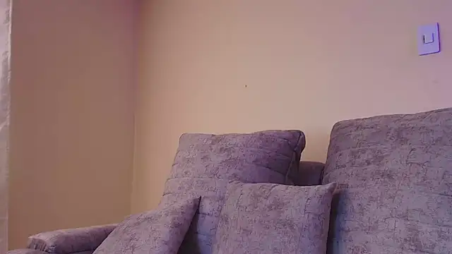 MiaColucci18 Live XXX-Chat