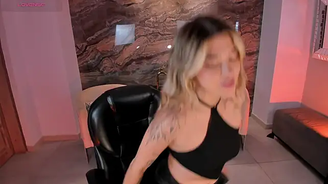EveBensonX Chat XXX live