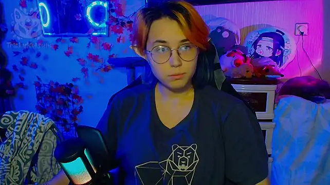 Chat XXX en directo de TrickyKitsune
