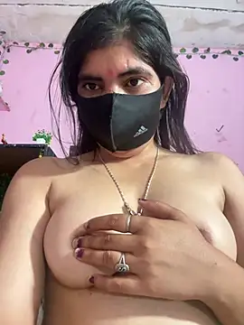 isha_sharma2002's Live XXX Chat