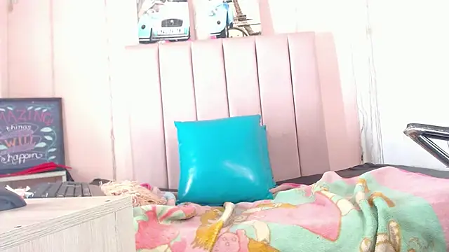 caliyah_curves Obrolan Langsung XXX