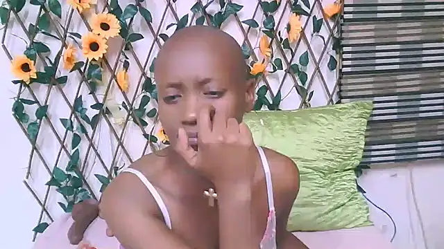 EbonyOlive69's Live XXX Chat