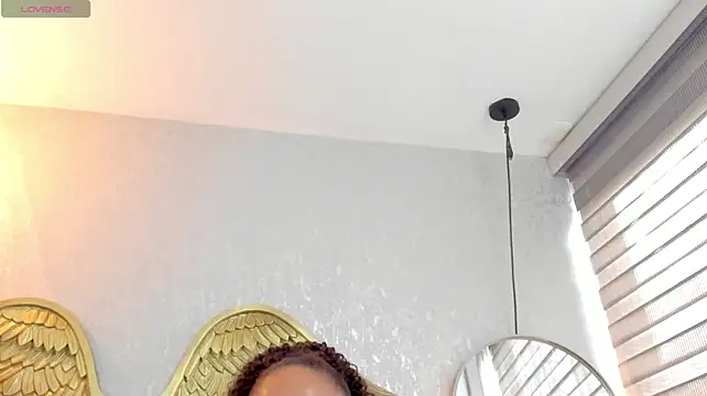 EmmaFerrary 现场XXX聊天