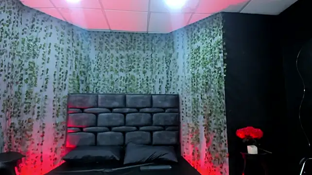 ZaraHanabi – Naživo XXX chat