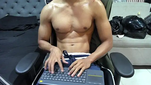 chriss_jones1 live XXX chat