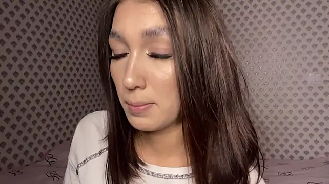 ALittleSurprise's Live XXX Chat