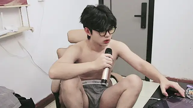 Chat XXX ao vivo de Uu_g