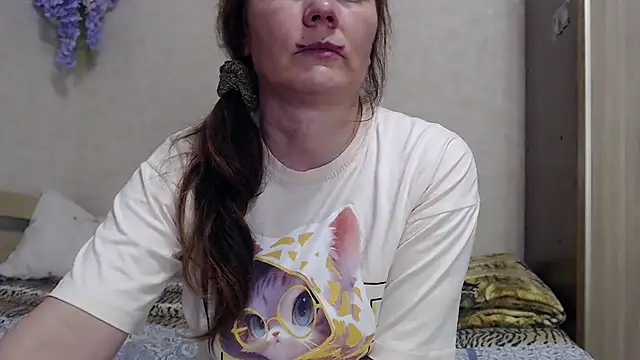 SheLion – Naživo XXX chat