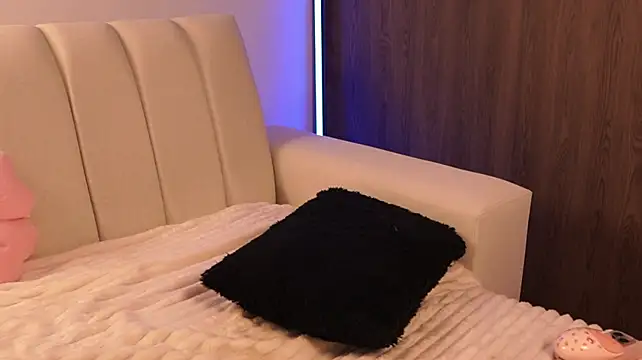 agath_69 live XXX chat