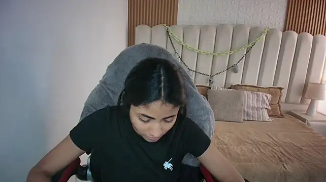 shaneelle Chat XXX in diretta