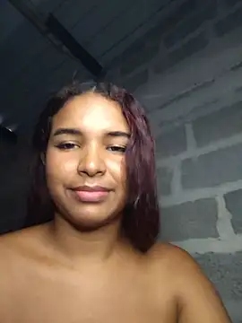 Madeleik live XXX chat