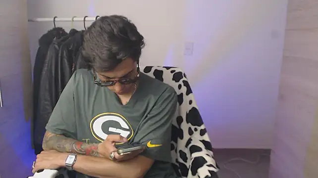 chomelo6 Live XXX-Chat