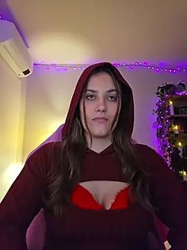 MiaRides19's Live XXX Chat