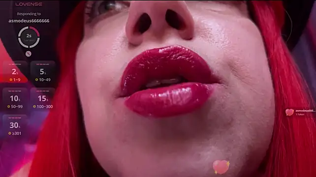 Helena__Femdom élő XXX-chatje