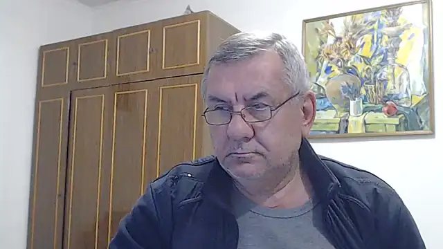 machomale3's Live XXX Chat