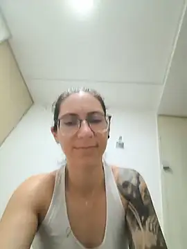 Chat XXX en directo de Andromeda-jade