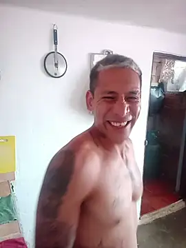 Chat +18 de Elmono__1 ao vivo
