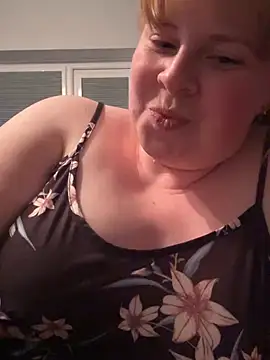 Curvy-GingeXX Live XXX-Chat