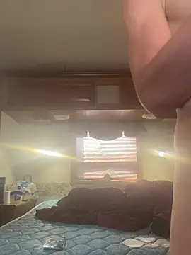 BabyGiraffe25 লাইভ XXX চ্যাট