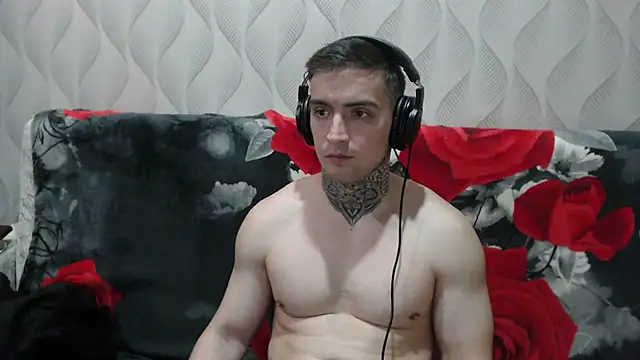 this_is_andyn Live XXX chat