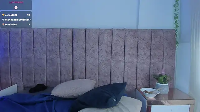 Chat +18 de Dahlia_rossee ao vivo