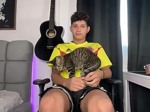 Soydaniel_naughty: απευθείας συνομιλία ΧΧΧ